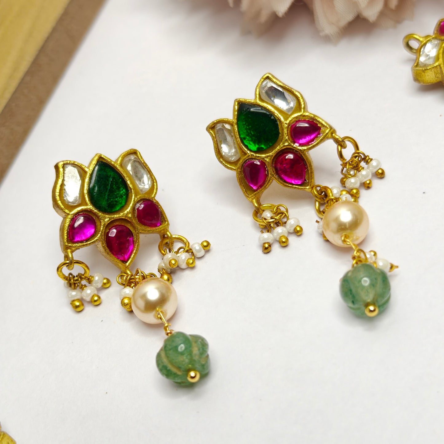 Jadau necklace