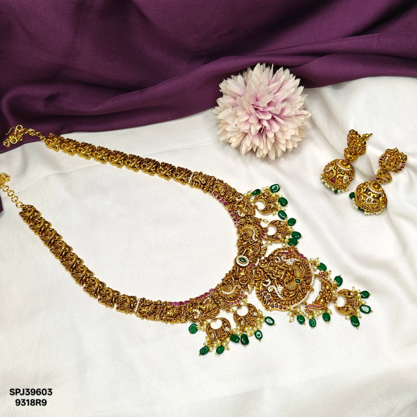 39603 Nakshi Laxmi Long Necklace Set