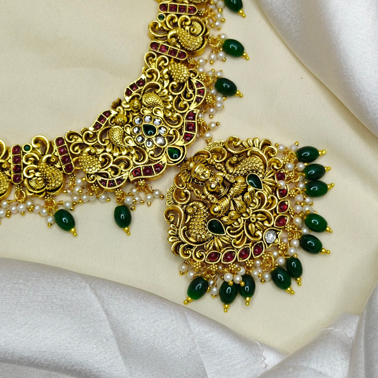 41076 Matte Laxmi Peacock Short Necklace