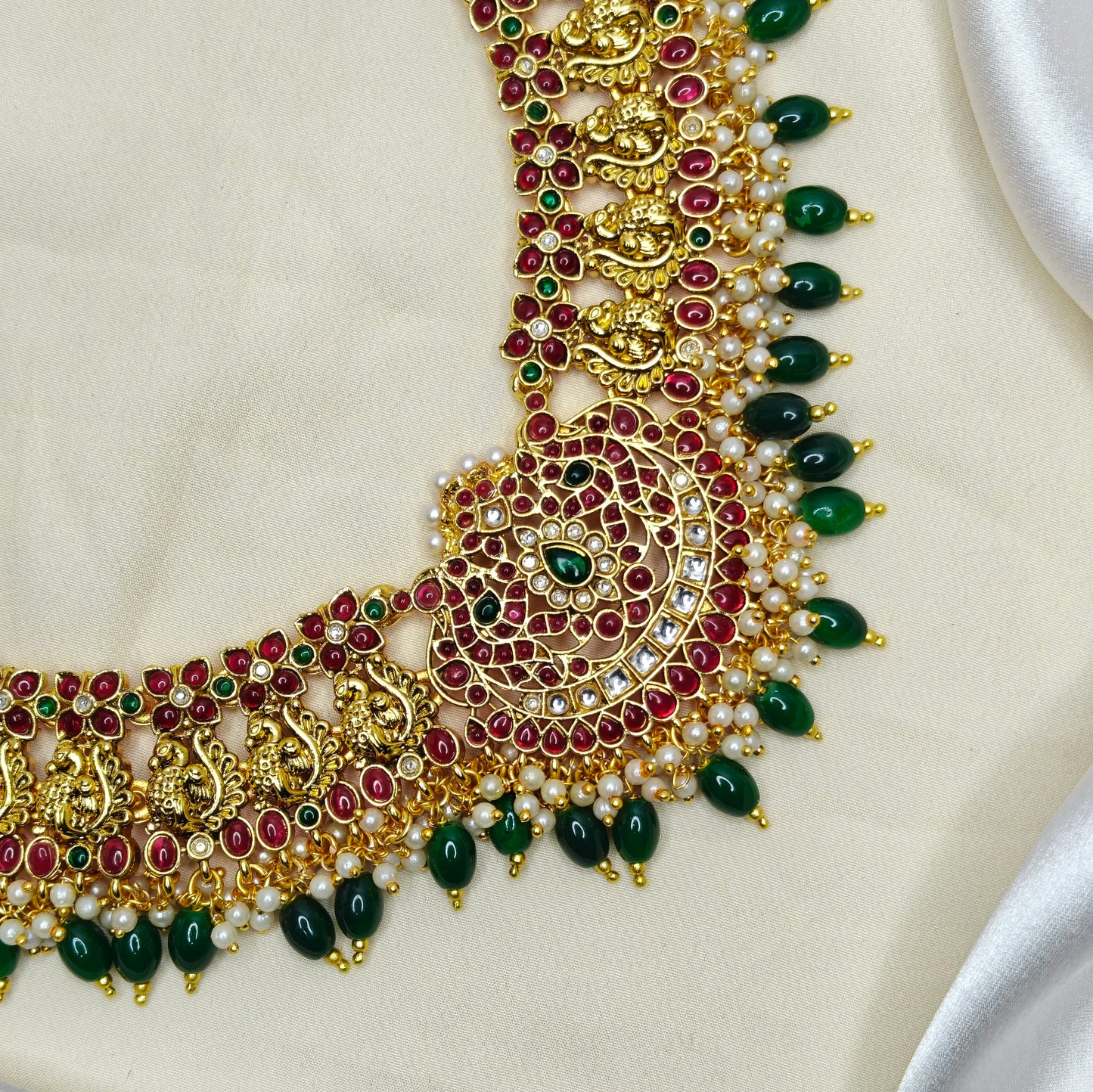 41073 Matte Pota Stone Peacock Necklace Set Long