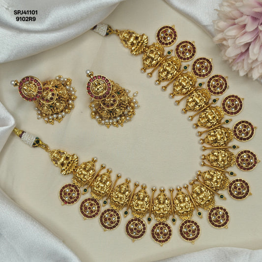 41101 Gehna for you - Lakshmi Bottumala short necklace with pota stones and detailed design