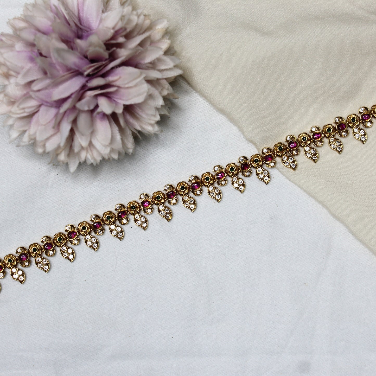 30021 Matte Multi Chain Vaddanam