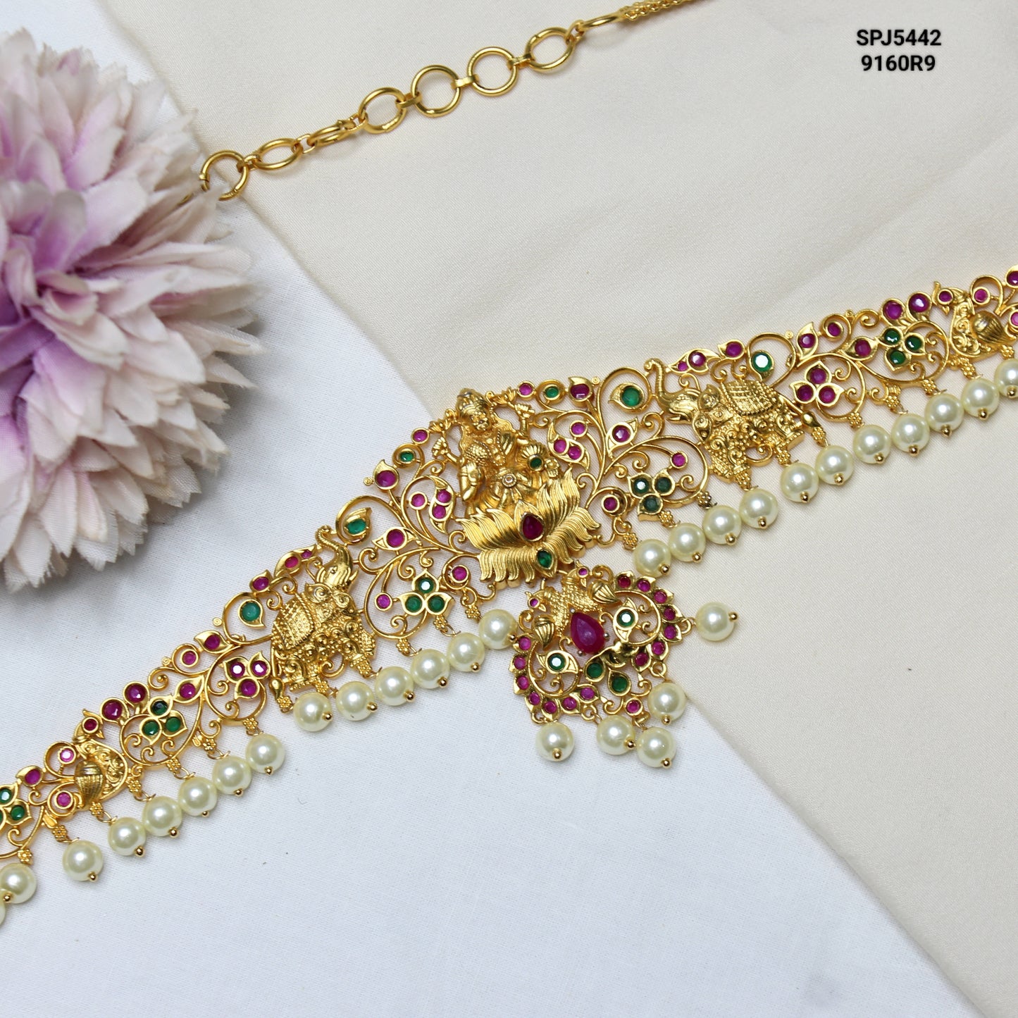 5442 Laxmi Lotus Chain Vaddanam