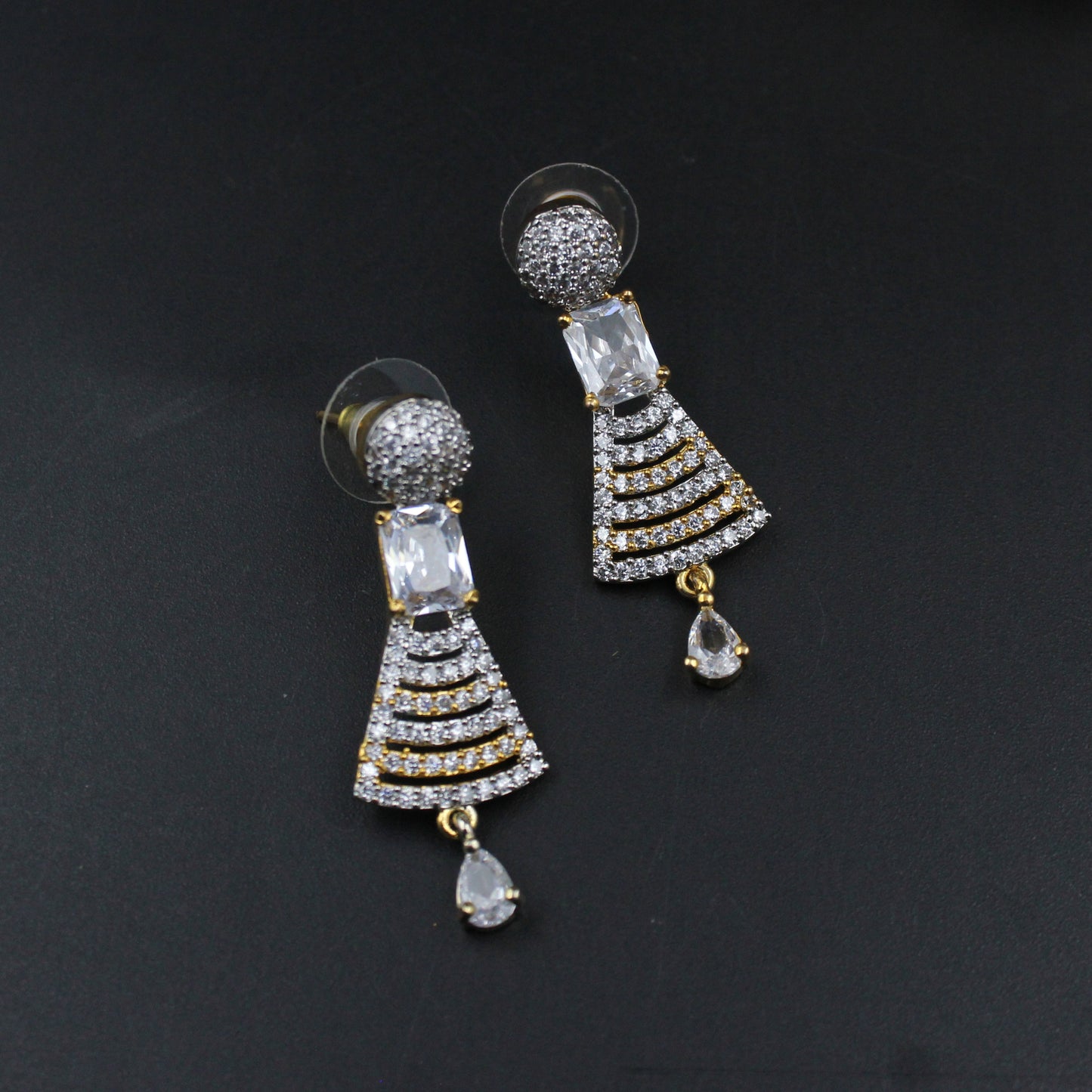 13375 GJ Fancy Necklace Set White
