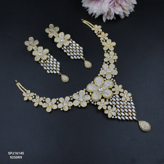 16145 Platinum CZ Flower Short White