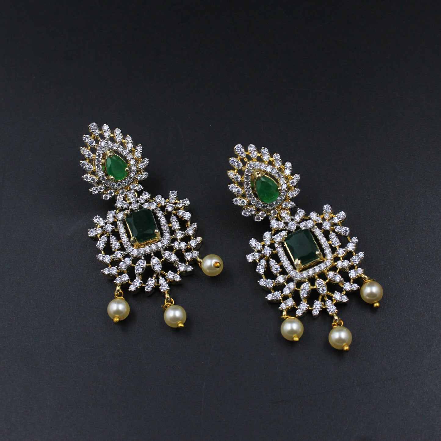 41394 GJ Long Layers Green Necklace Set