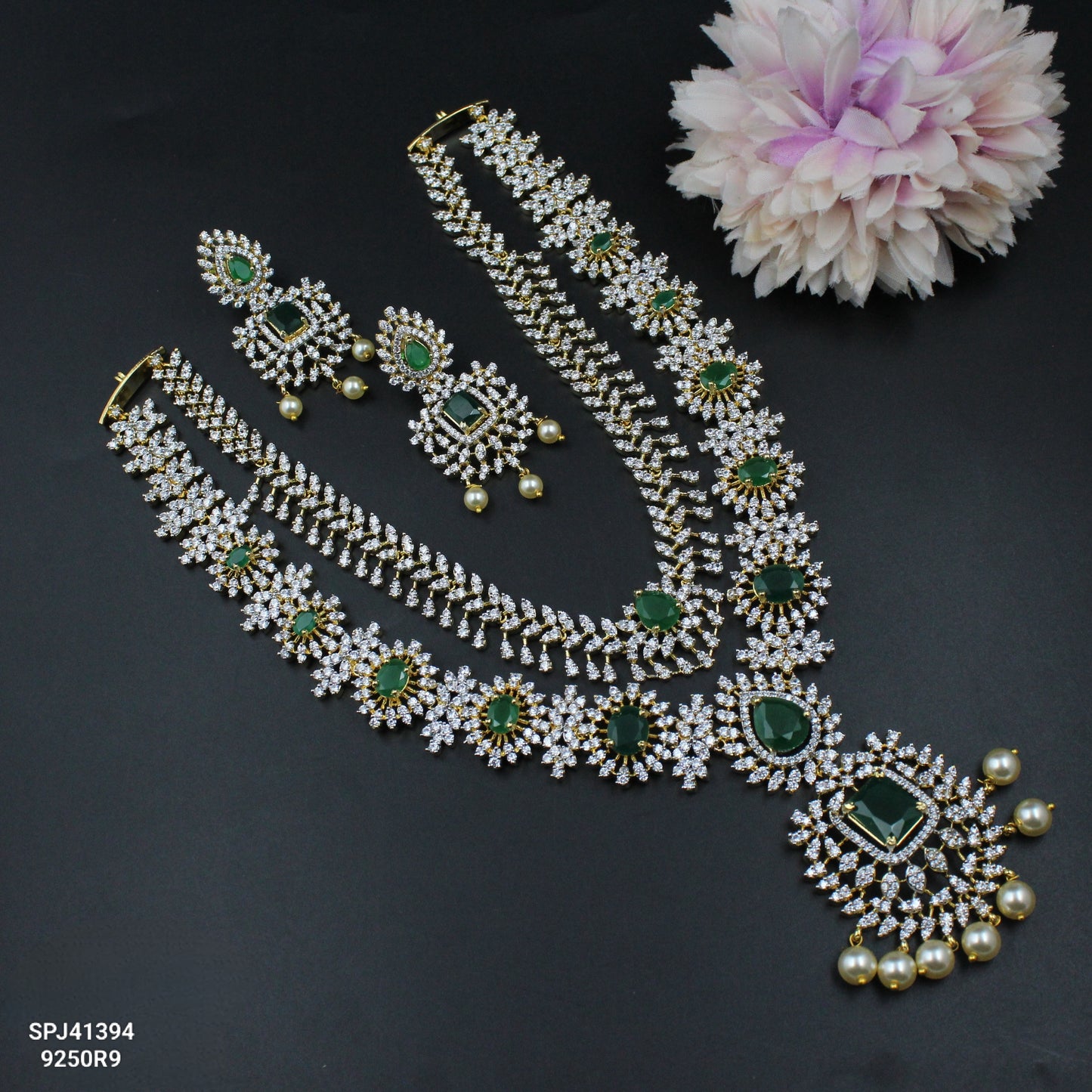 41394 GJ Long Layers Green Necklace Set