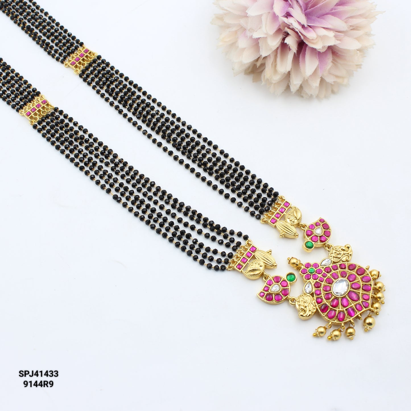 41433 Jadau 6 Lines Crystal Black Beads With Brooches