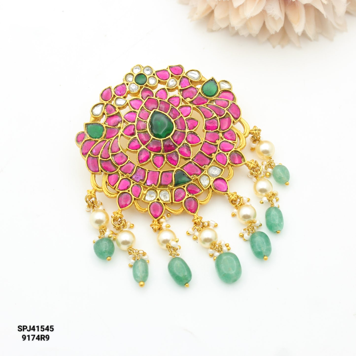 41545 Jadau Locket