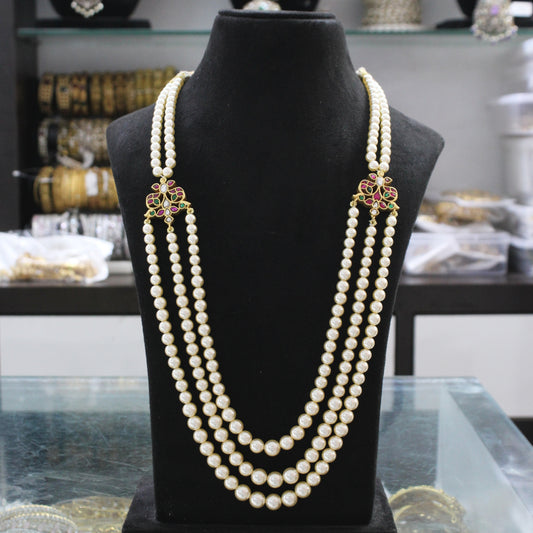 41561 Beads Mala With Jadau Side Brooches