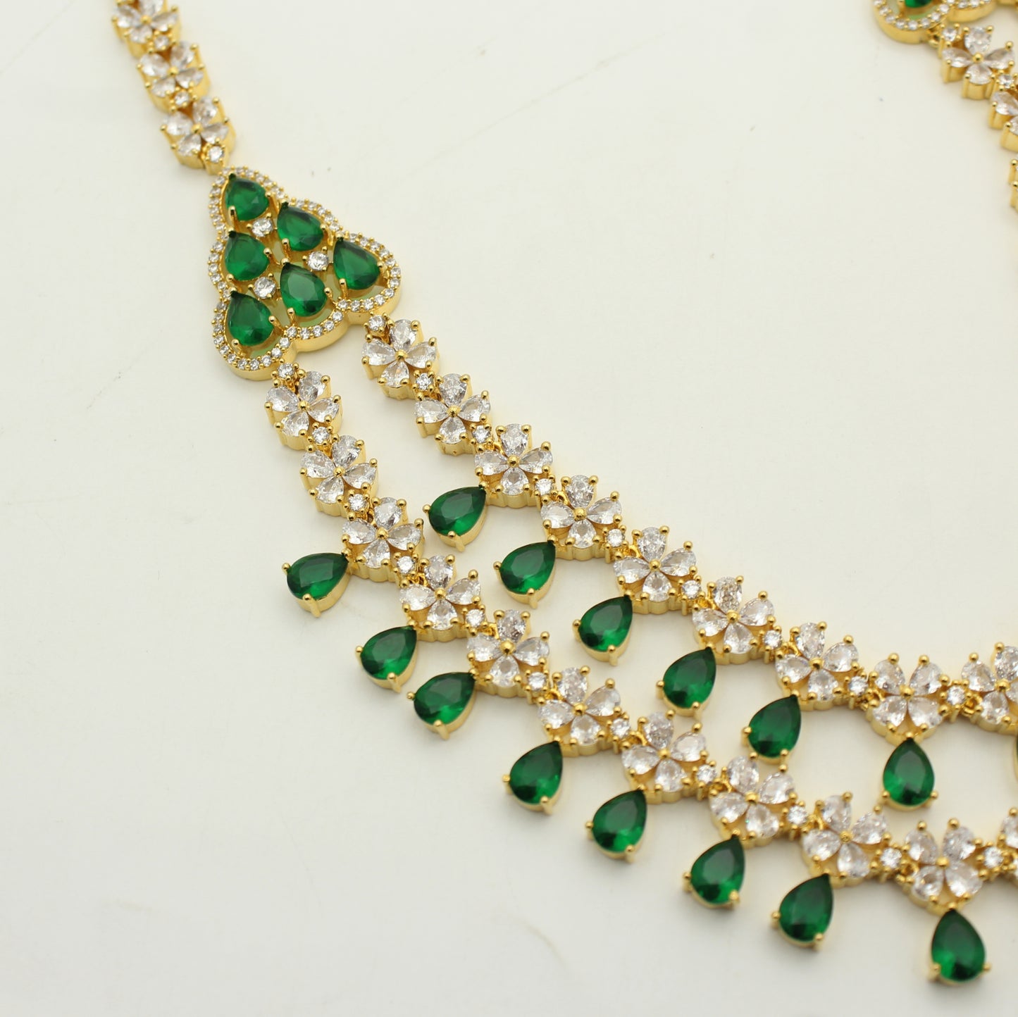 9187 GP 2 Lines 3/4th Necklace Set Green
