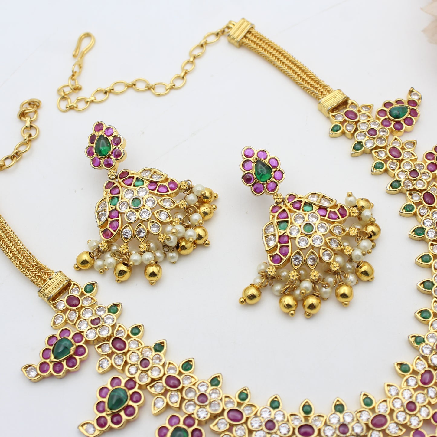 11268/ 11269 Mango necklace