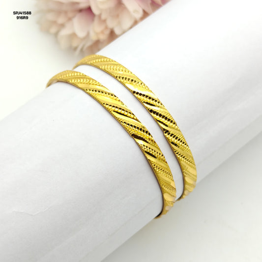 41588 GP Bangles