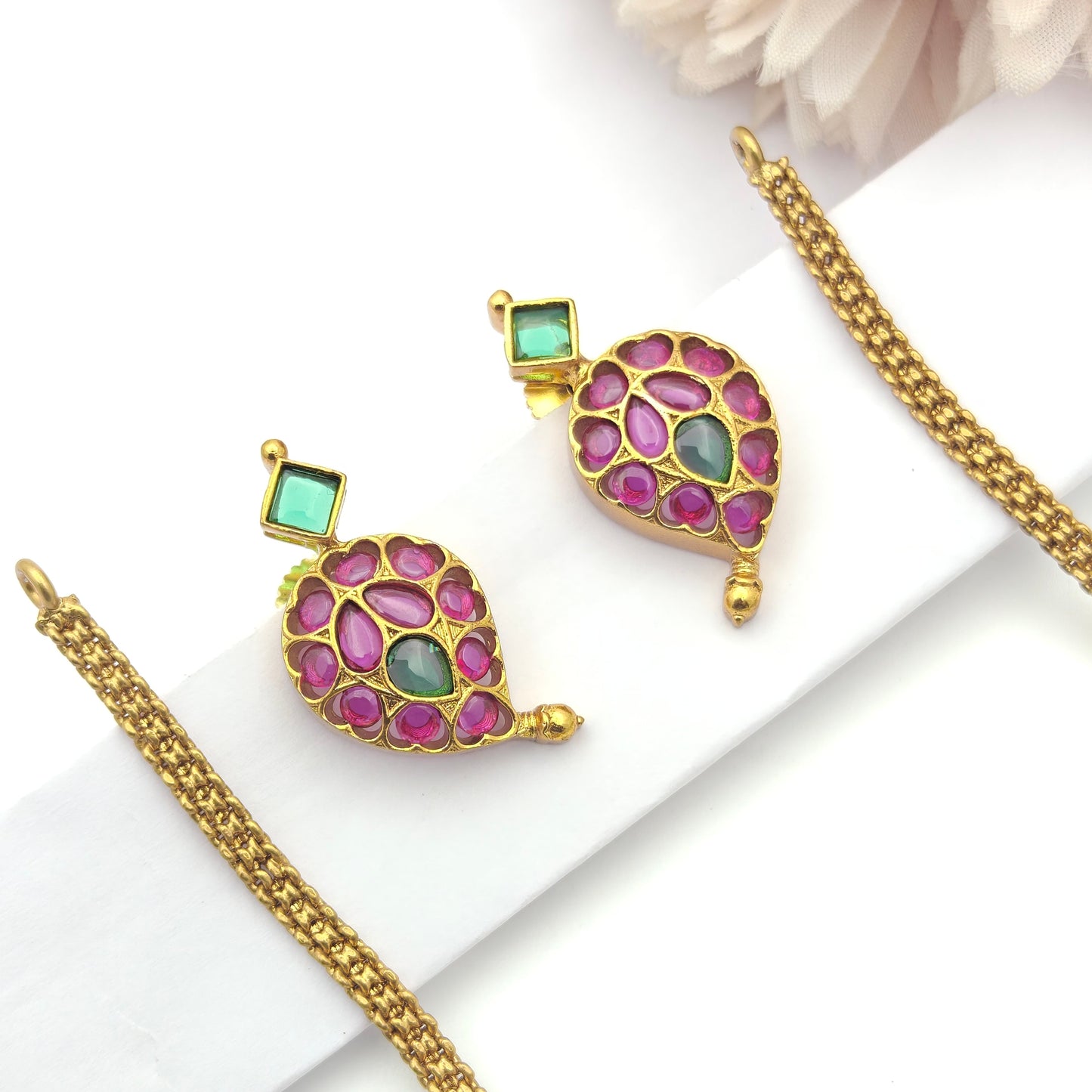 41603 Pota Stone Mango Short Necklace