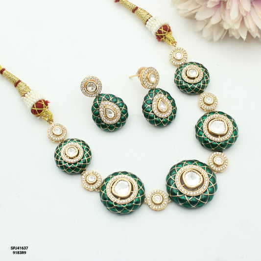 41637 Mossianite Green Necklace Set