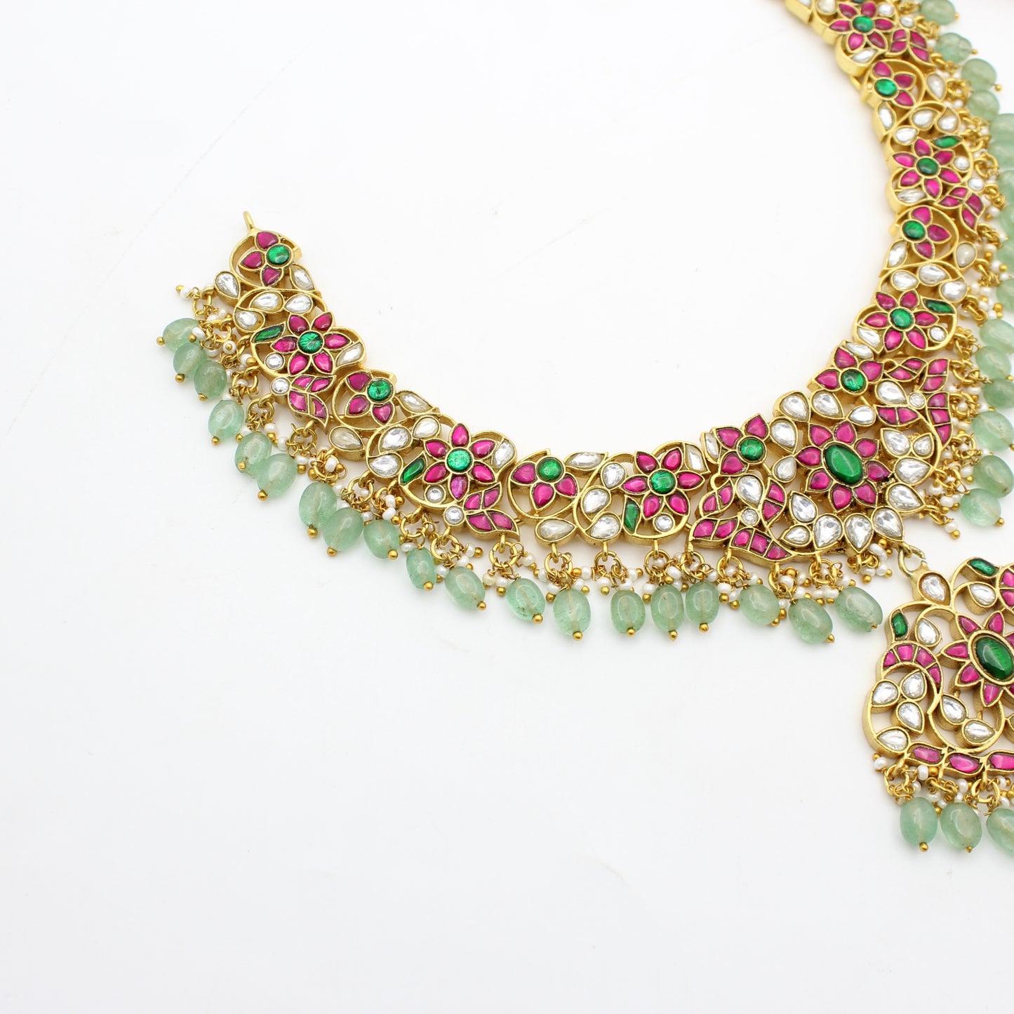 41657 Jadau Short Necklace With Real Russian Beads