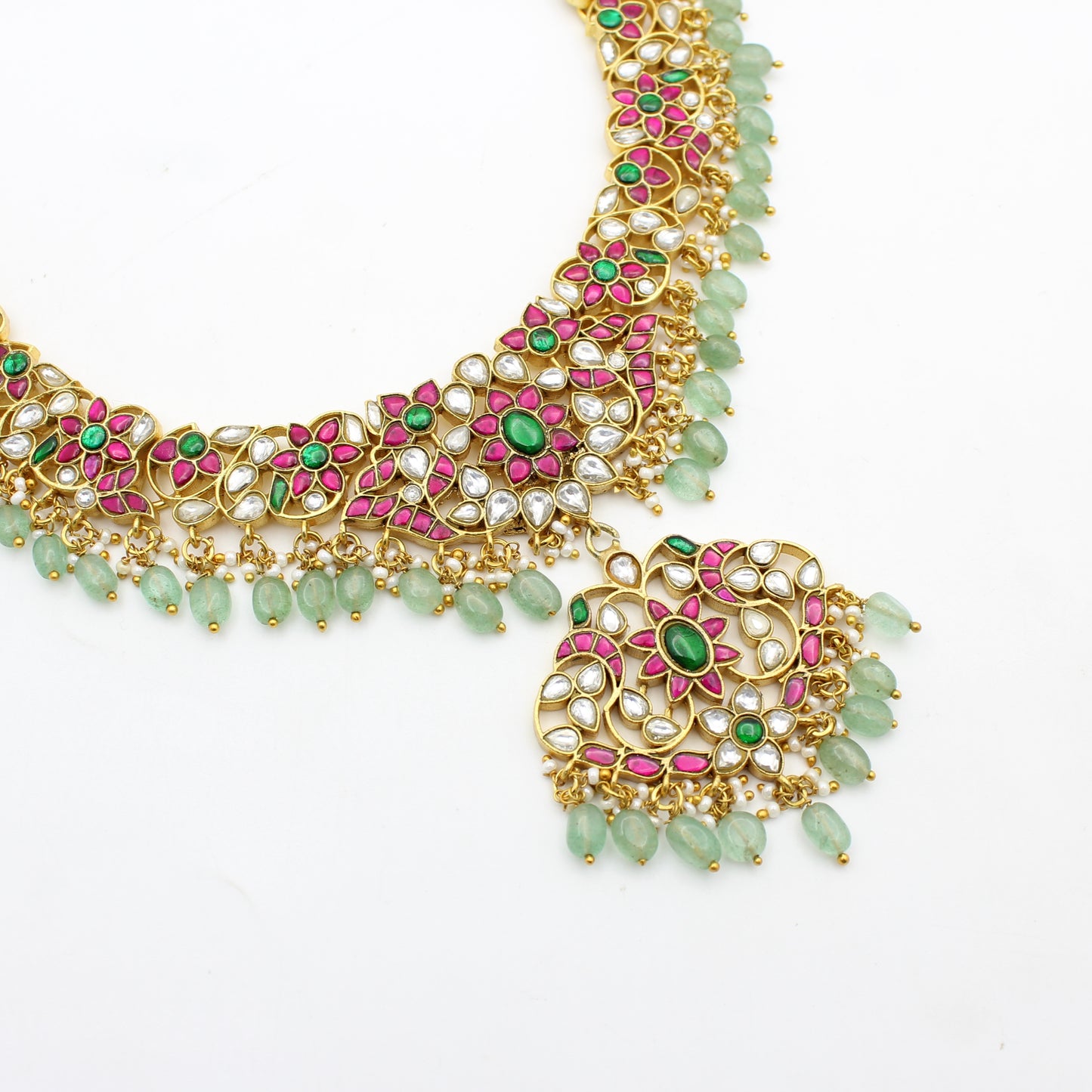 41657 Jadau Short Necklace With Real Russian Beads