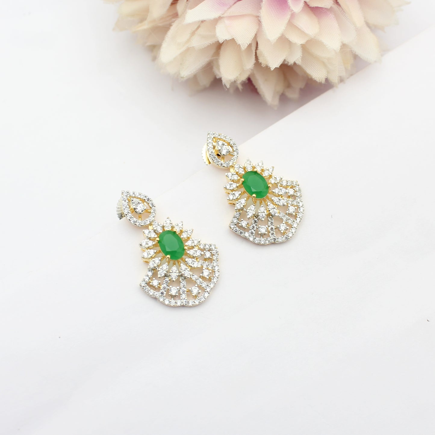 41711 GJ Pendant Set Green With Openable Hook