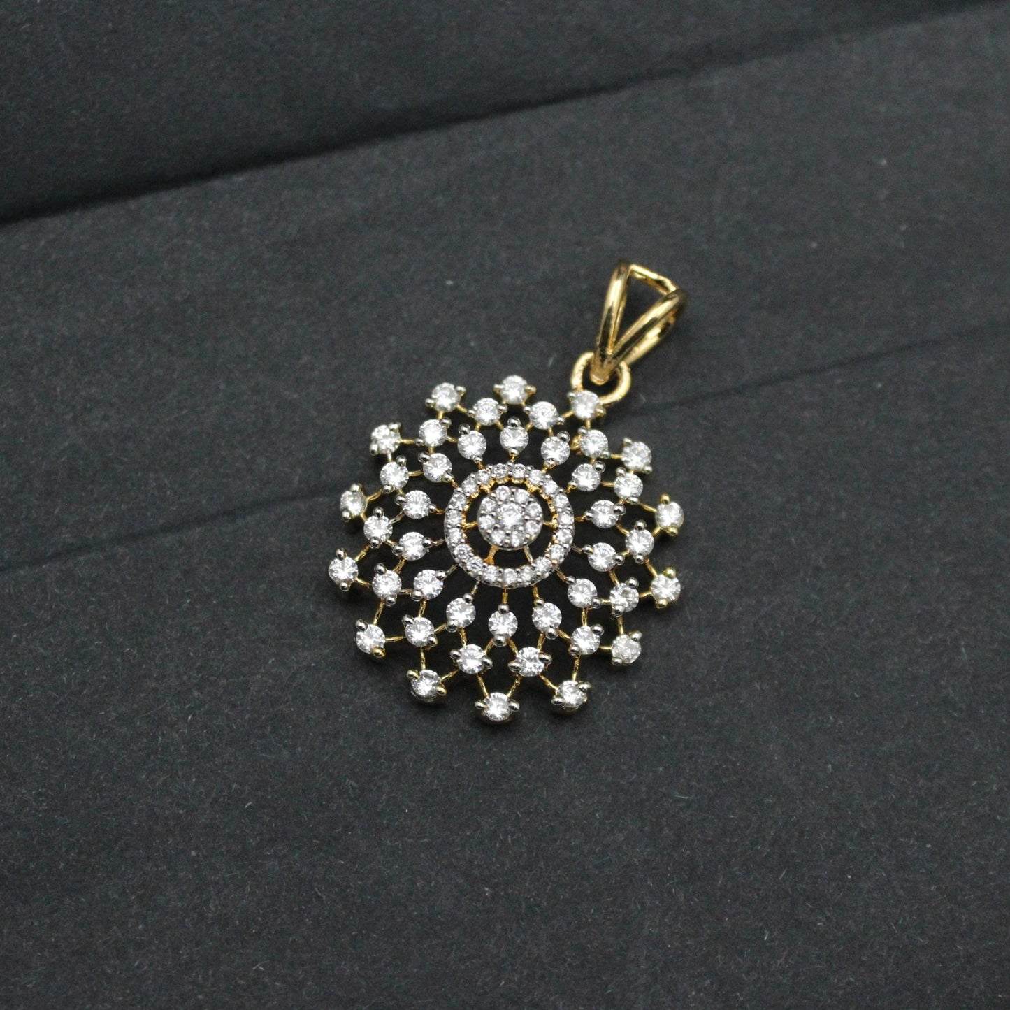 42389 GJ White Pendant Set