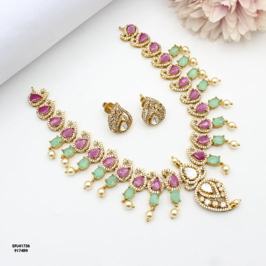 41736 Multi Short Necklace Set