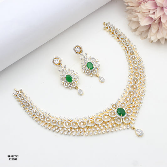 41742 GJ AD Emerald Short Necklace