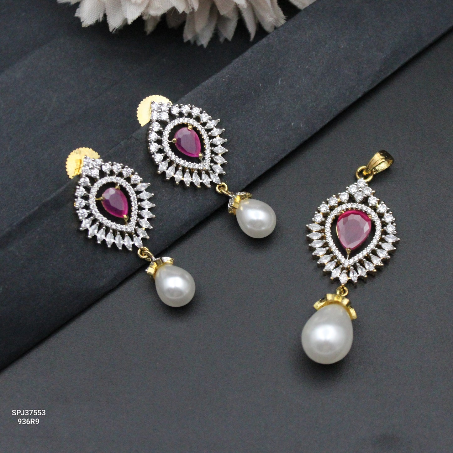37553 GJ Pearl Drop Pendant Set Red