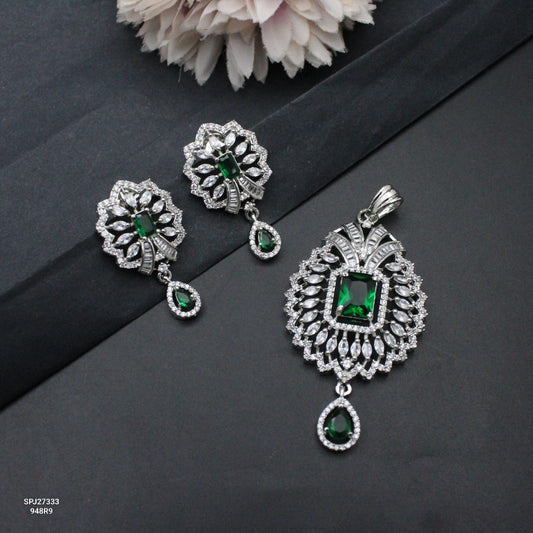 27333 Platinum Pendant Set Green