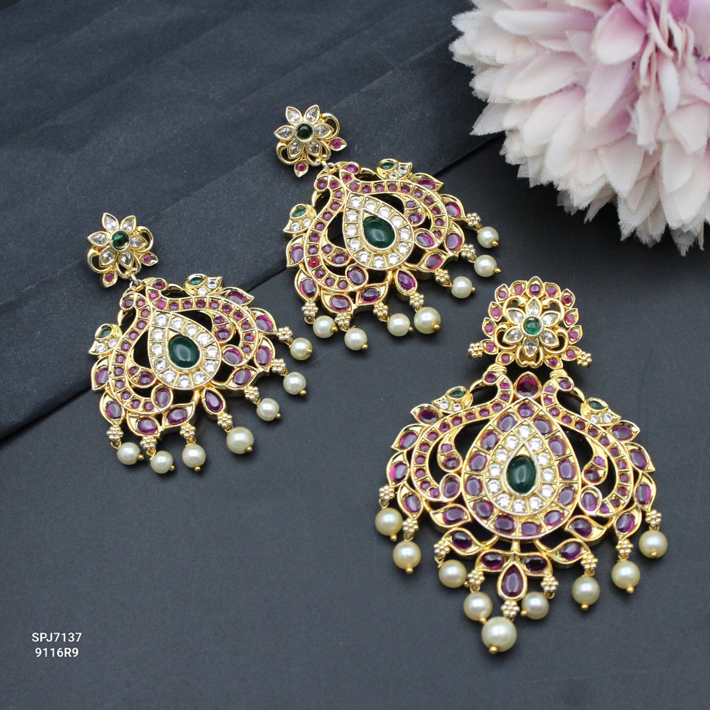 7137 Kempu Stone Peacock Pendant Set