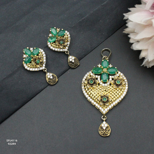 4116 CZ Flower Design Pendant Set
