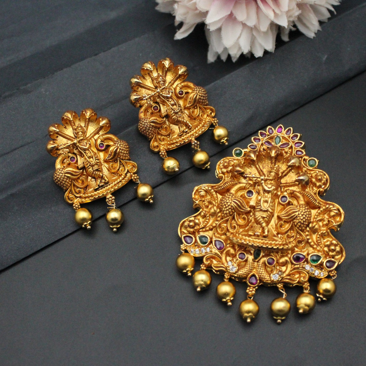 7744 Nakshi Big Krishna Pendant Set