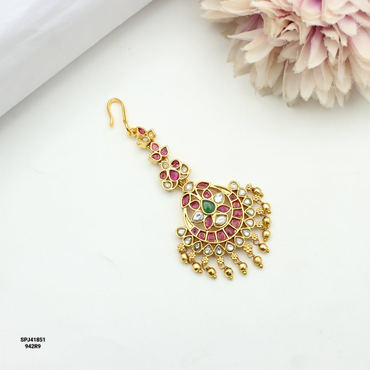 41851 Multi Stone Flower Maangtikka
