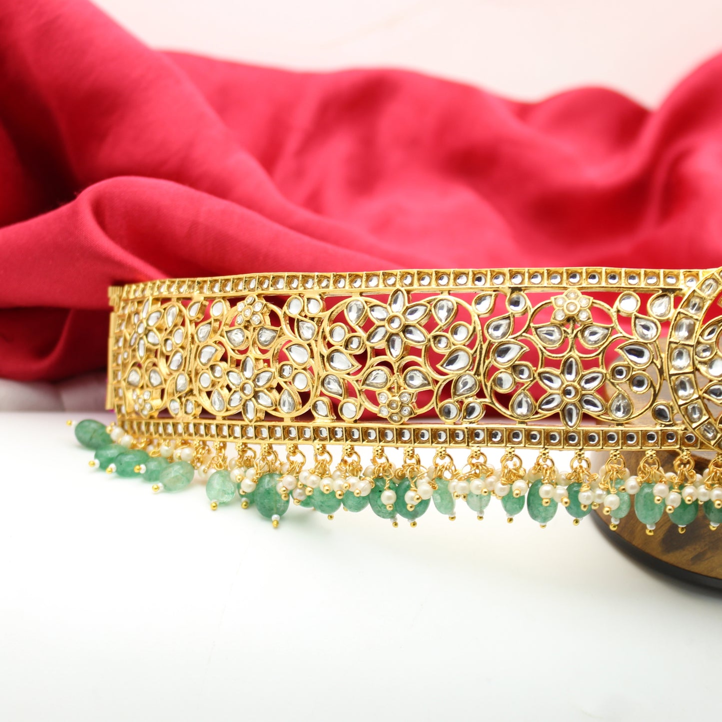 41906 Full White Bridal Vaddanam