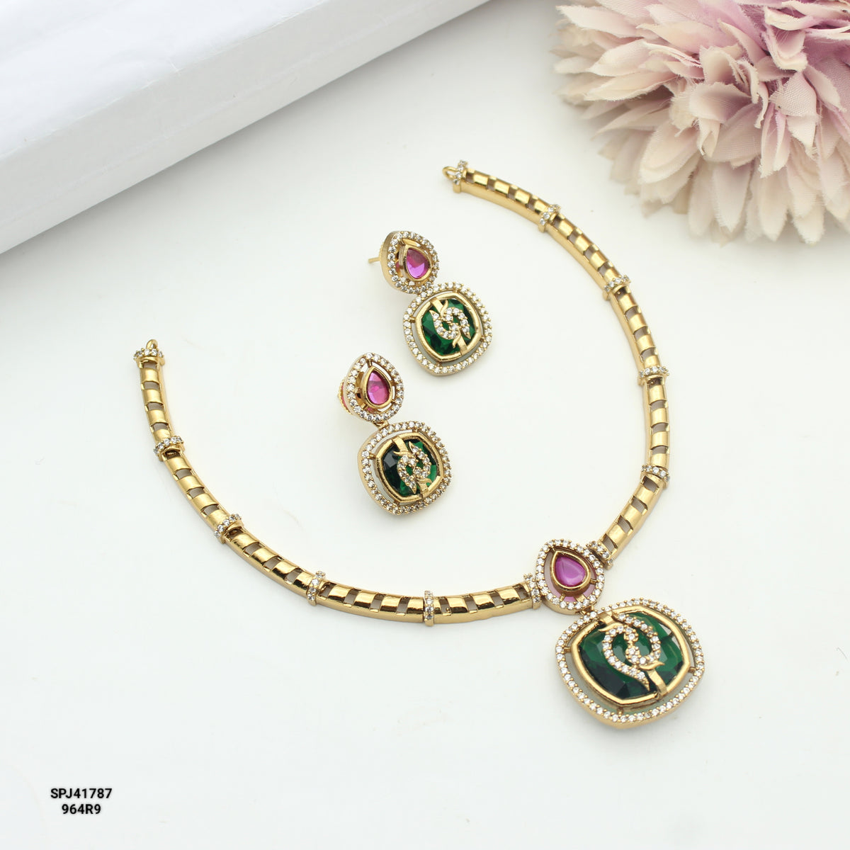 41787 Multi Stone Kante