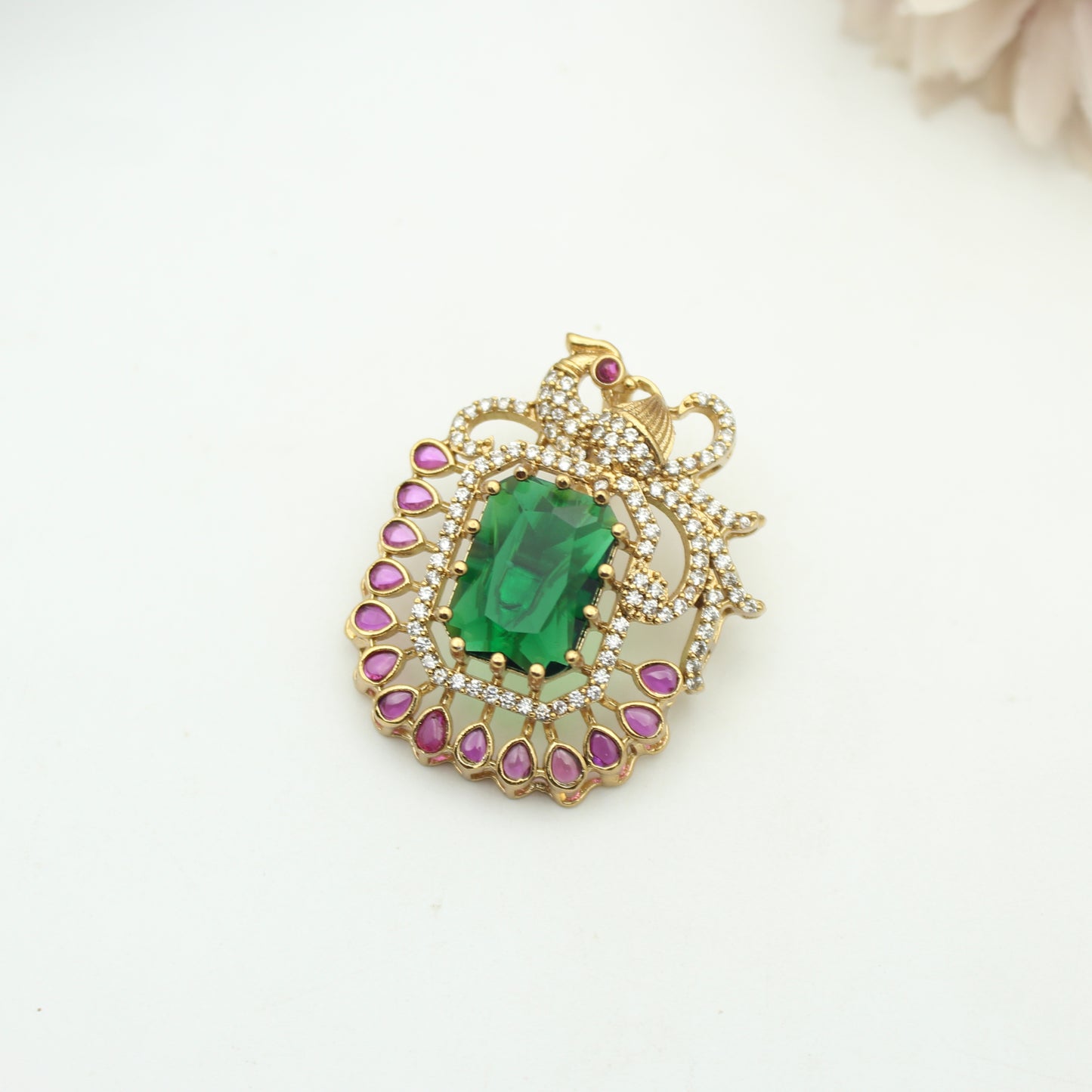 41789 Peacock Pendant Set