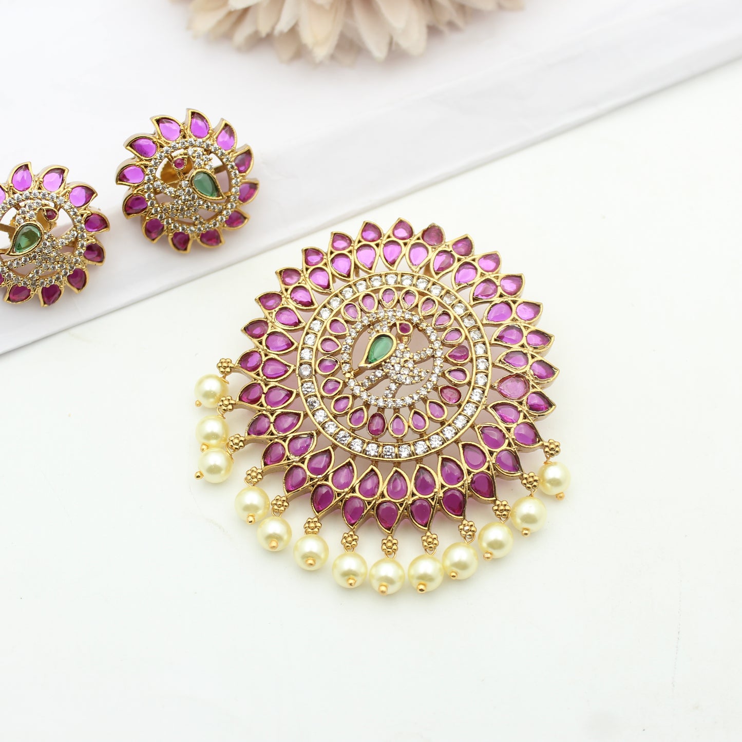 41792 Pota Stone Peacock Pendant Set