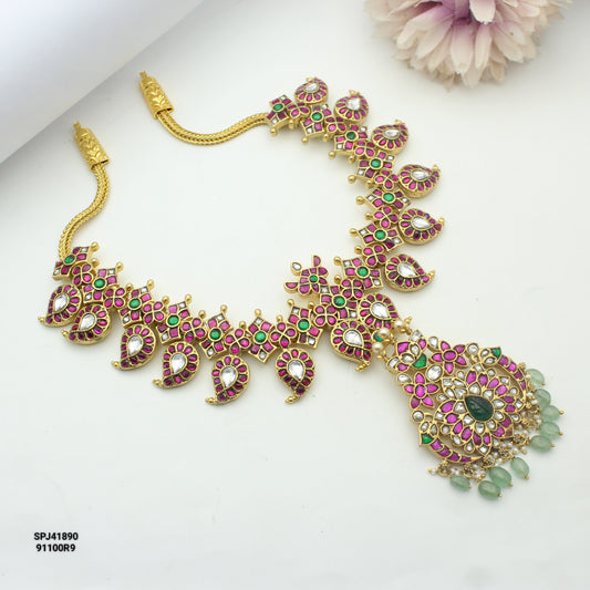 41890 Jadau mango short removable locket necklace