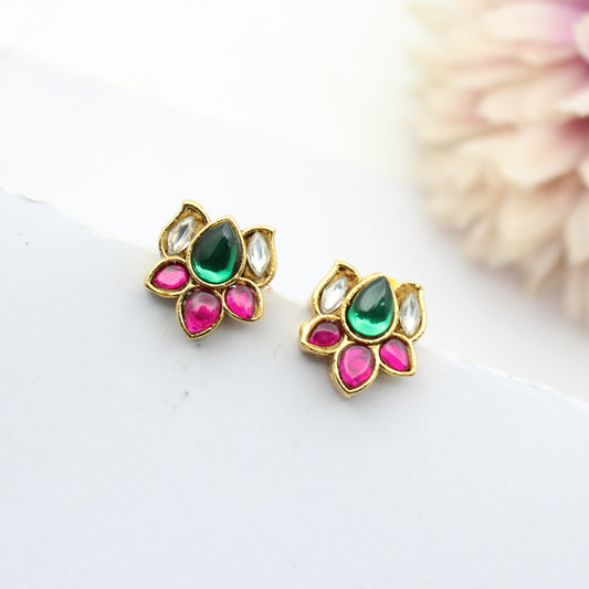41933 Jadau Small Lotus Studs with Pushback