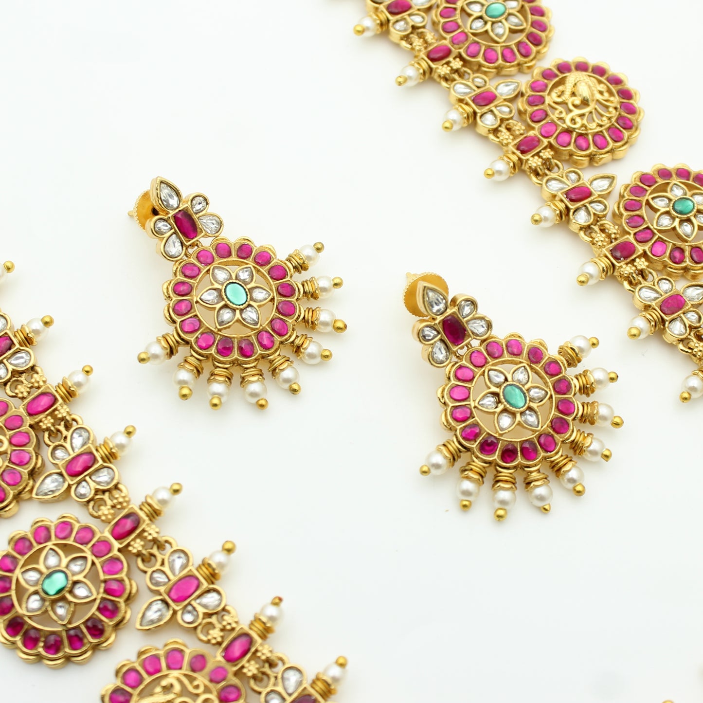 41991 Jadau Kundan Handmade Bottumala with Lakshmi peacock pattern