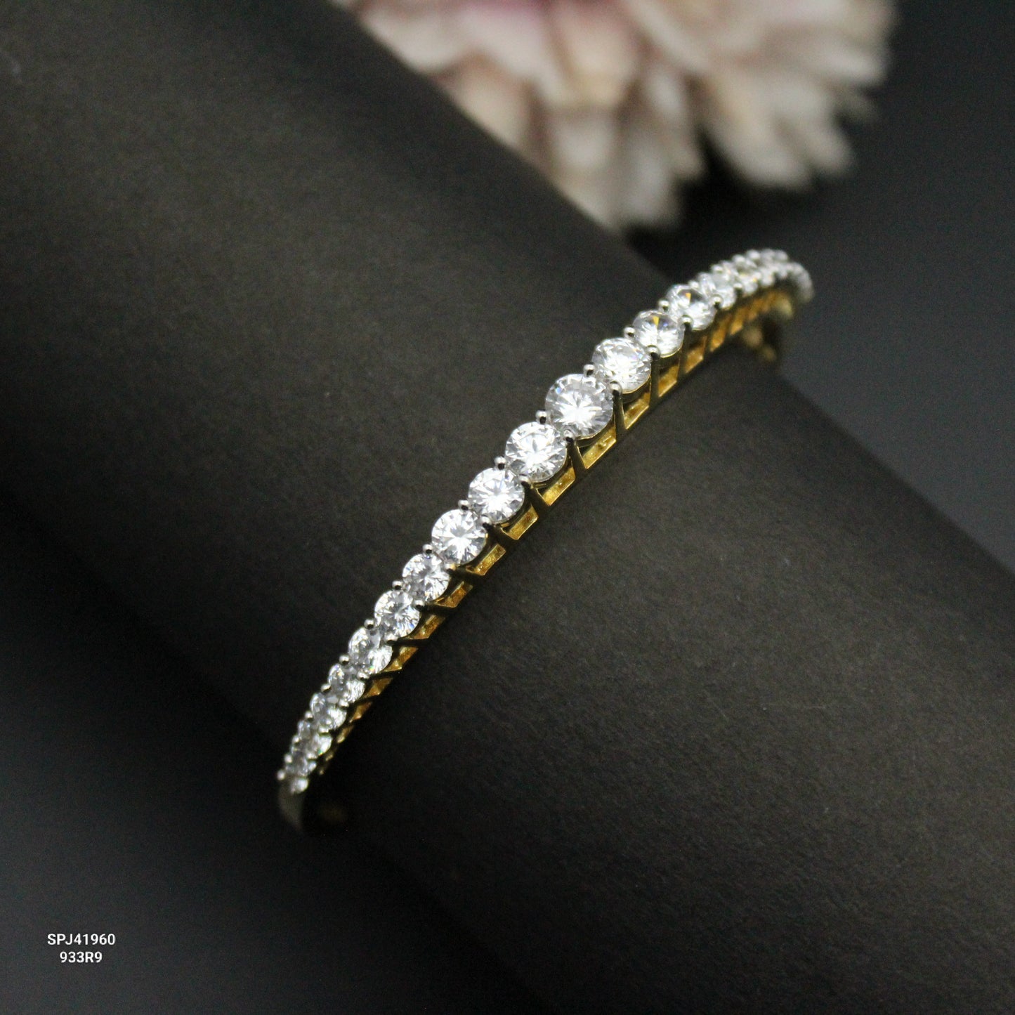 41960/40326 GJ Swaroski stone bracelet