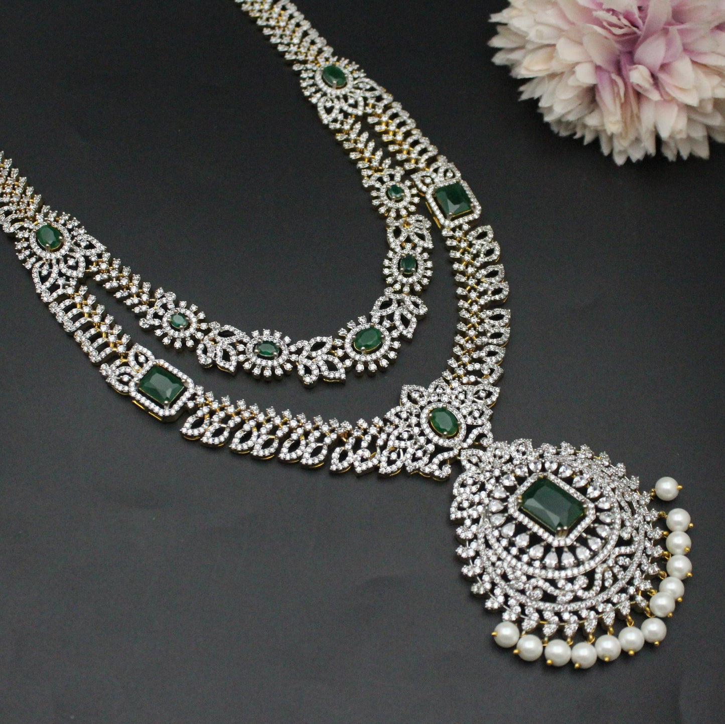 GJ Long 3 Layers Necklace Green