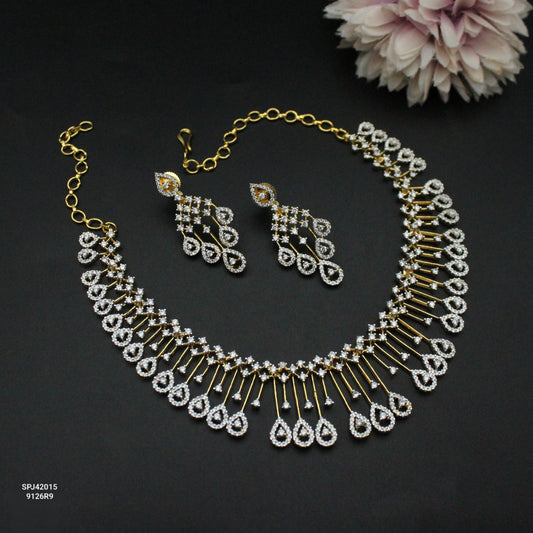 Real diamond look replica necklace with drop shape pattern
