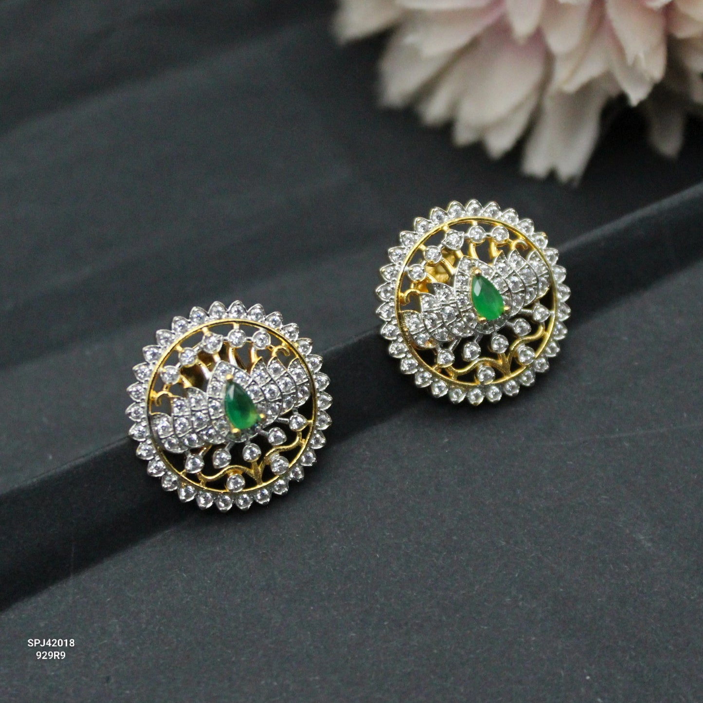 GJ Lotus Studs Green
