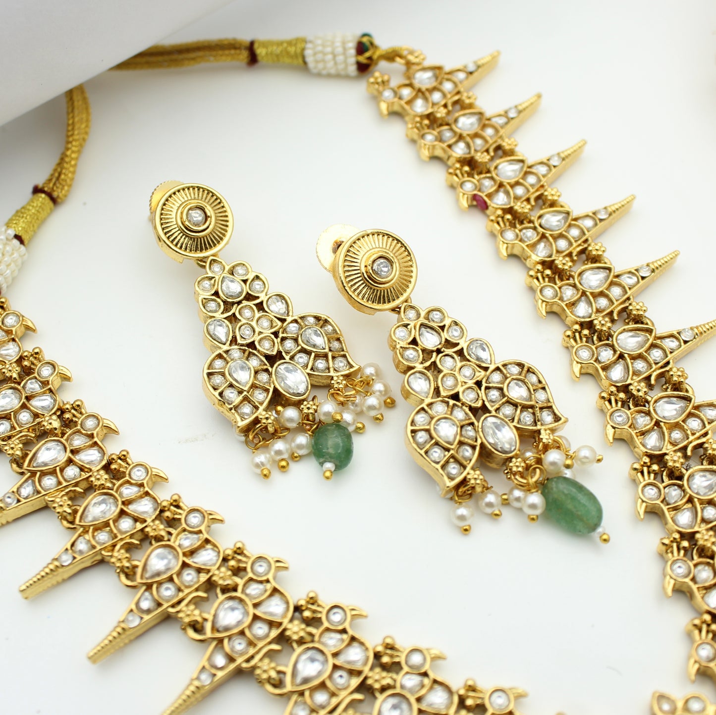Jadau 2 In 1 Peacock Short Necklace