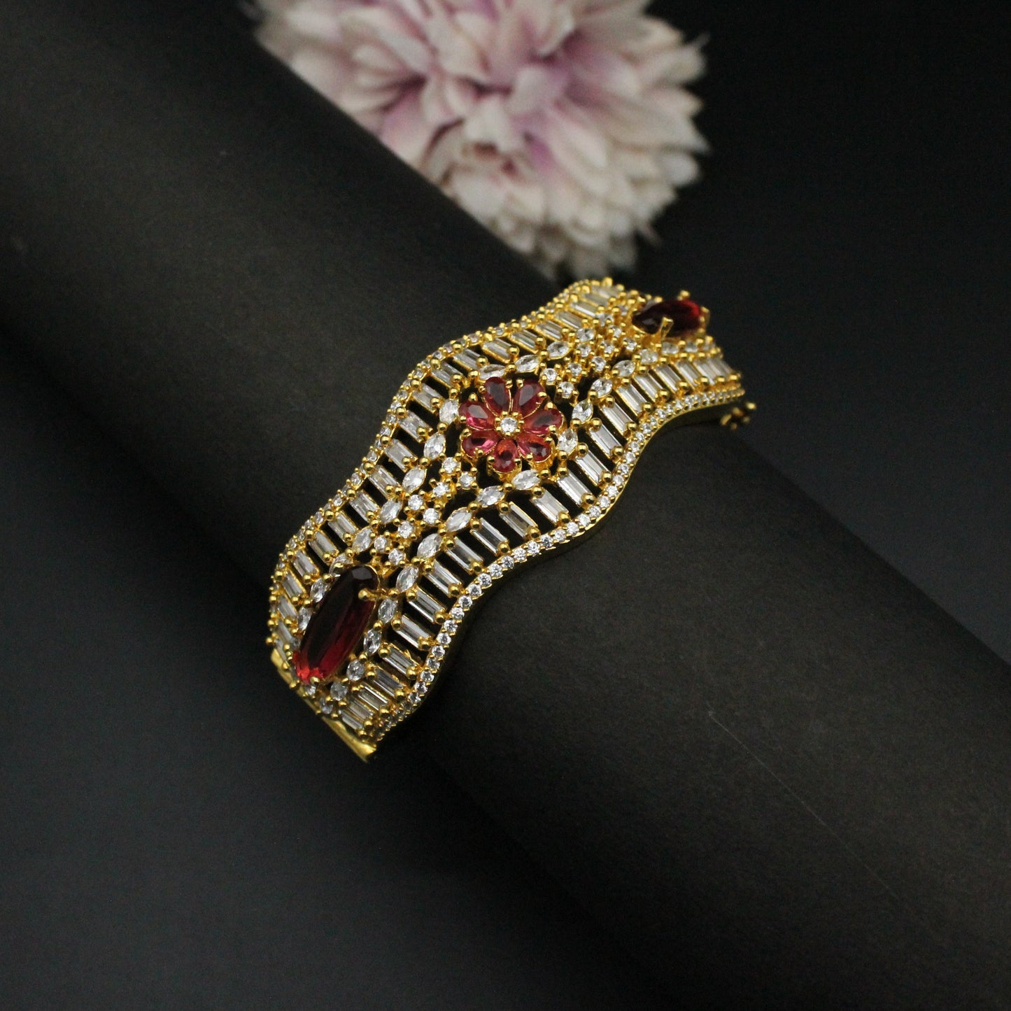 Cz red stone openable bracelet
