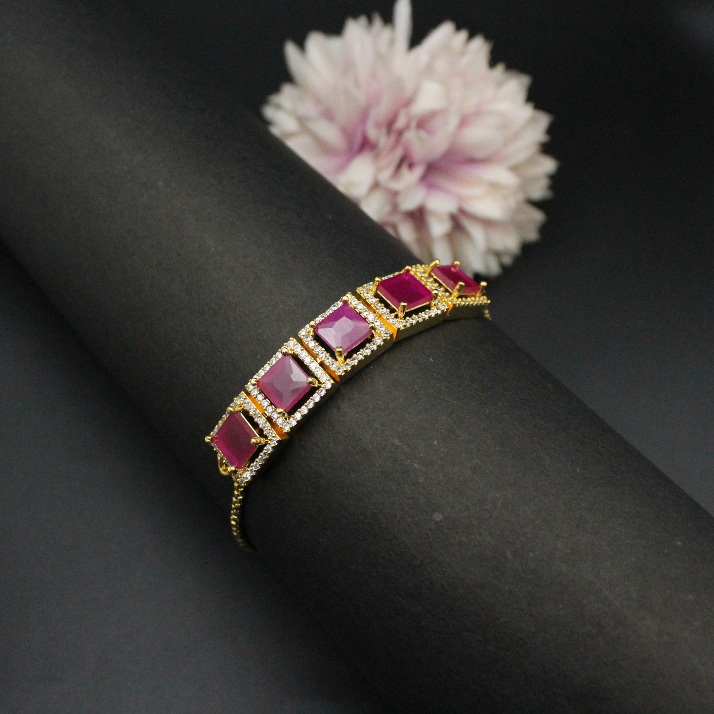 GP pink stone chain bracelet