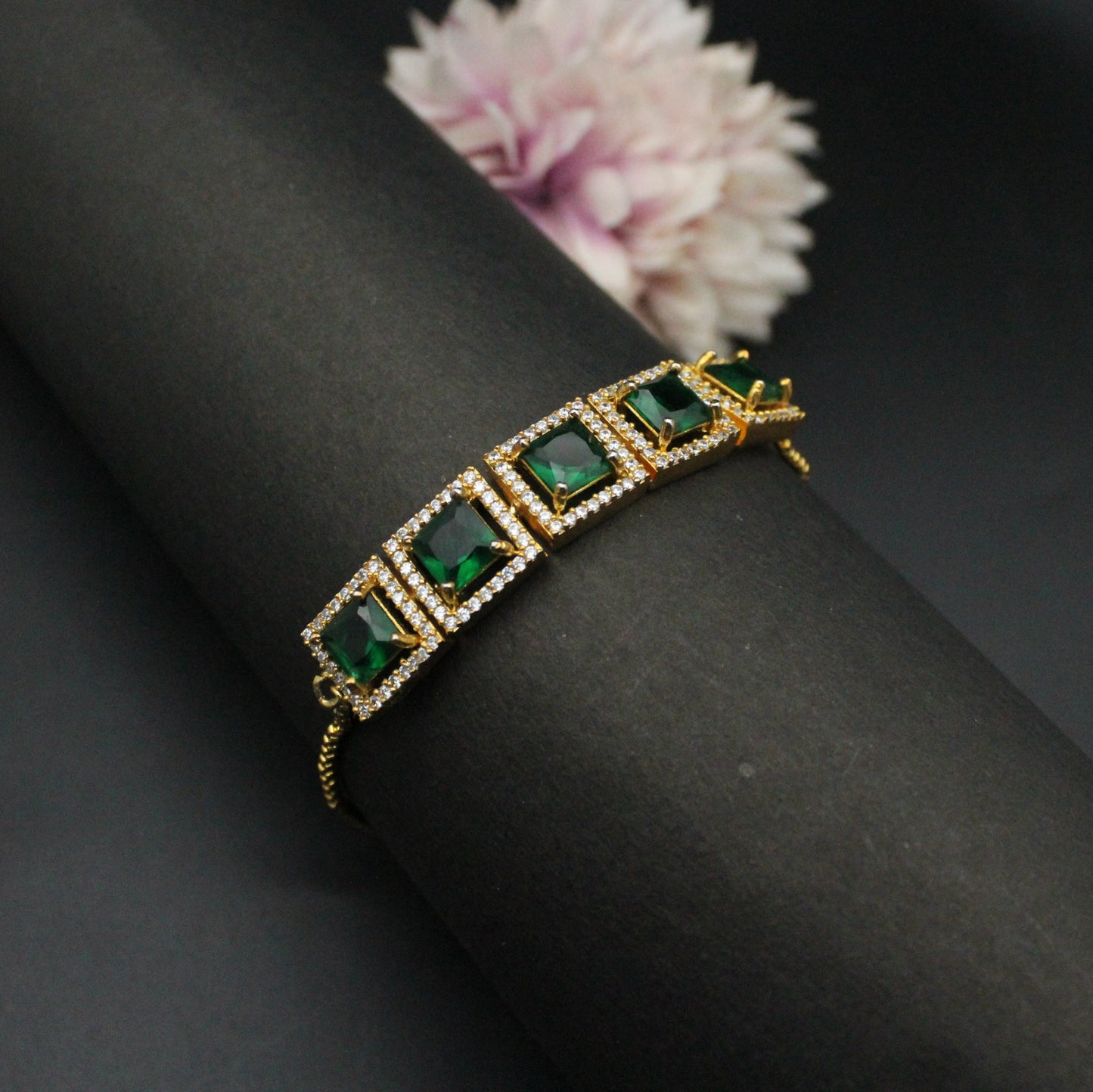GP green stone chain bracelet