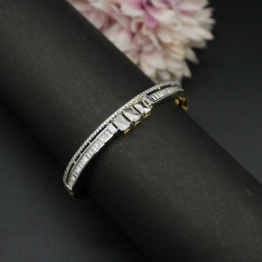 GJ Square Stone Fancy Bracelet