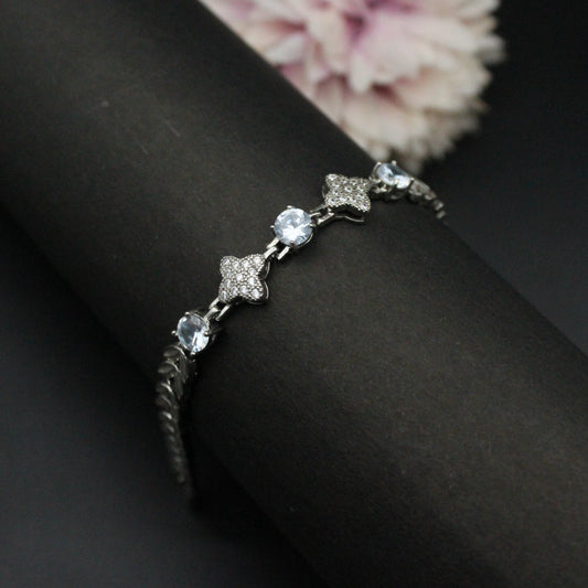 Platinum Chain Bracelet
