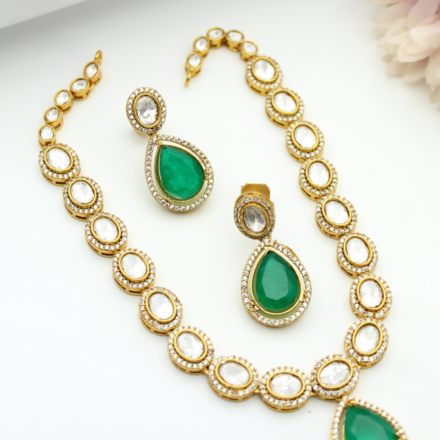 Victorian Moissanite Green Stone Short Necklace With Screw Back Earrings