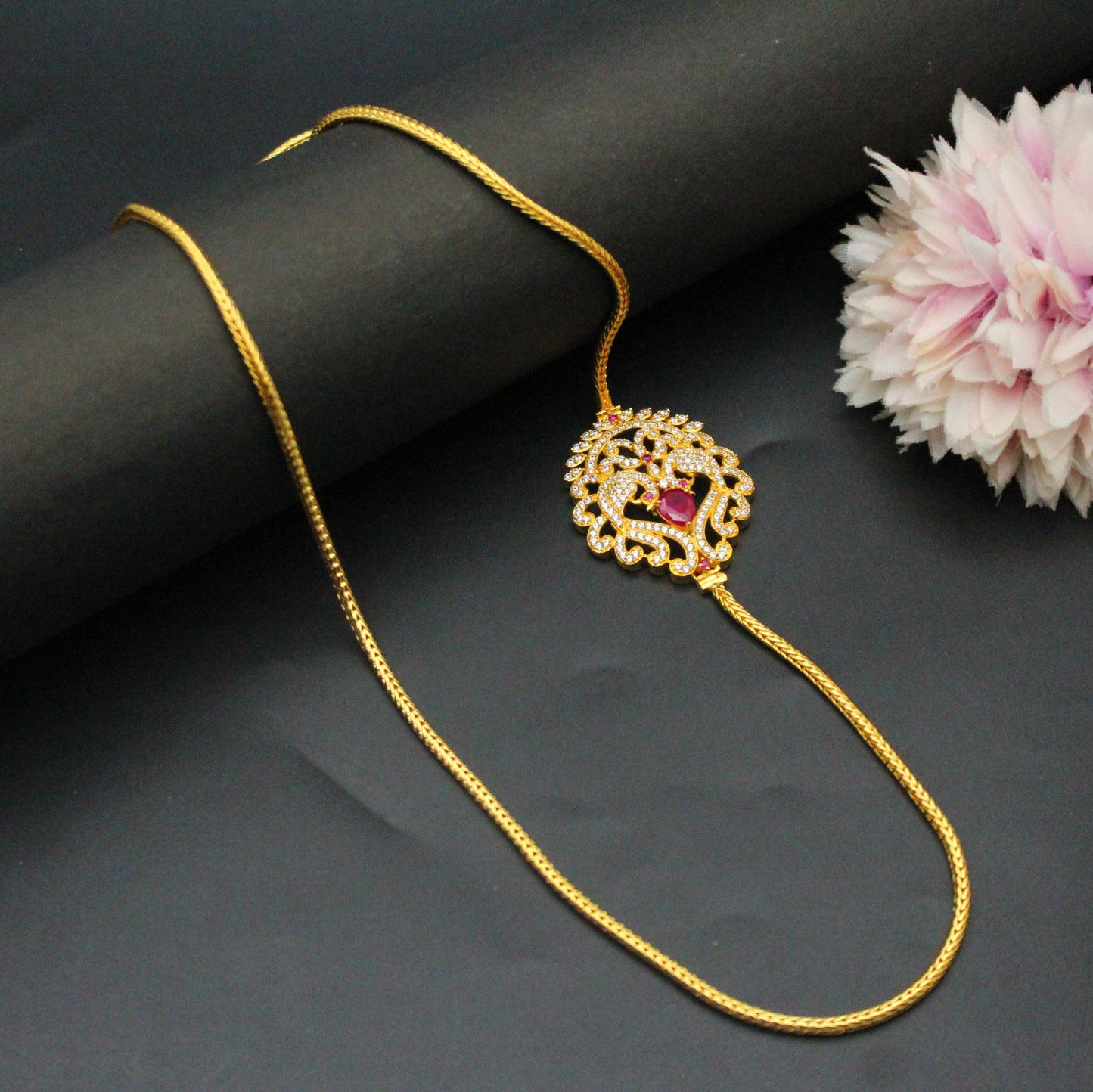 Gold Chain With Side Pendant